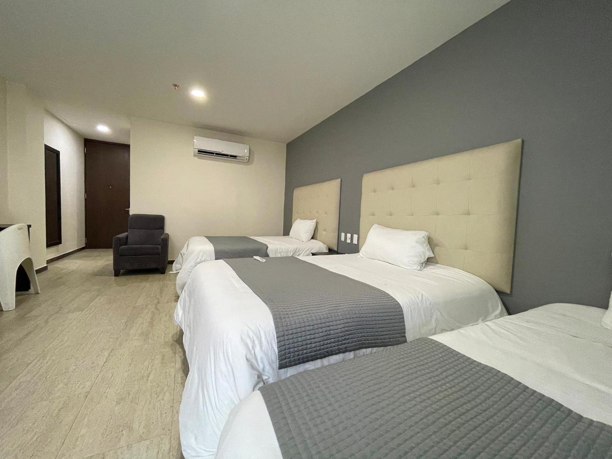 Hotel Hr Amada Cúcuta Eksteriør billede